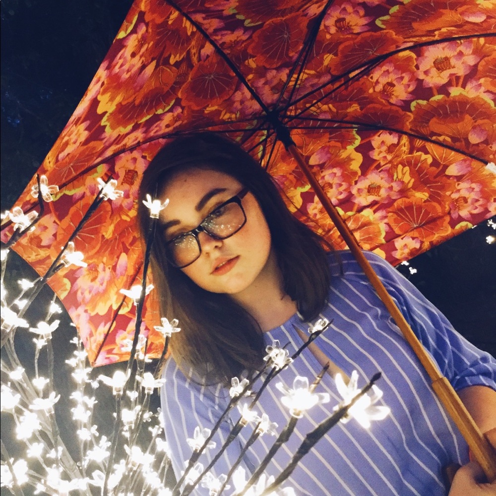 Meet your Posher, Shae